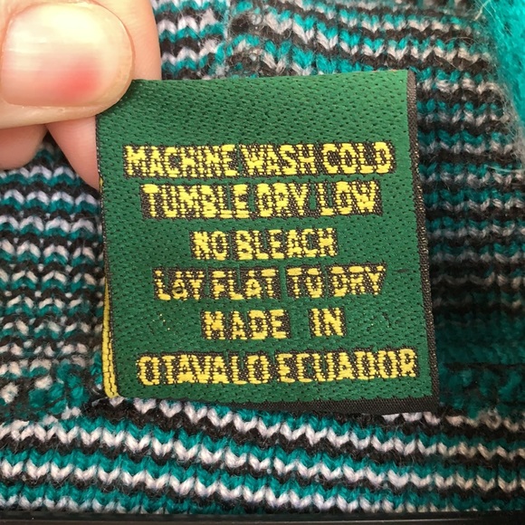 Ecuadorian Wolf Jacket - Picture 4 of 8